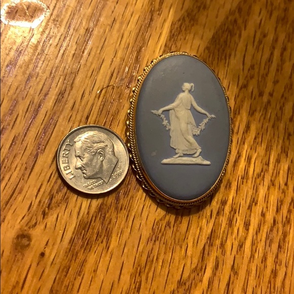 Wedgwood Jewelry Genuine 4 Kt Gold Wedgwood Cameo Poshmark